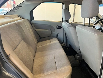 Renault Logan, 2008г, передний привод, механика