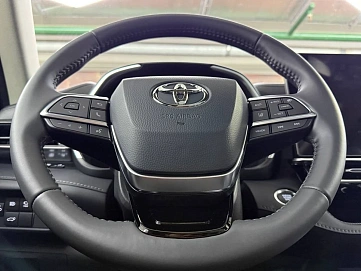 Toyota Highlander, 2025г, полный привод, автомат
