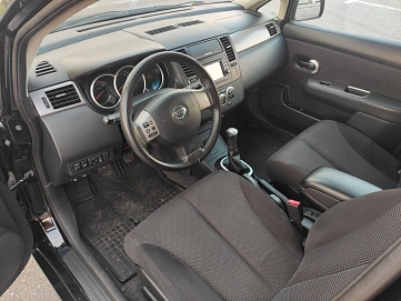 Nissan Tiida, 2011г, передний привод, механика