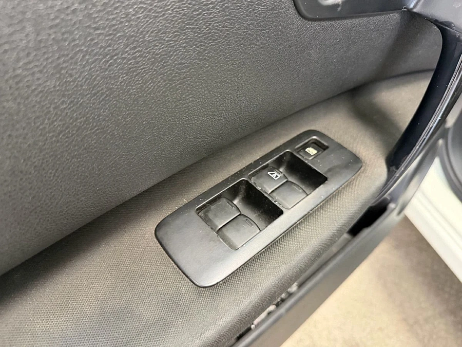 Nissan Qashqai+2, 2012г., передний привод, механика