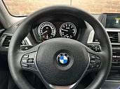BMW 1 серии, 2018г., задний привод, автомат
