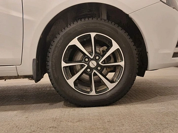 Lada (ВАЗ) Vesta, 2020г, передний привод, механика