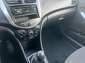 Hyundai Solaris, 2011г., передний привод, механика