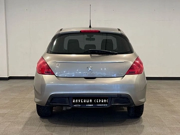 Peugeot 308, 2011г, передний привод, автомат