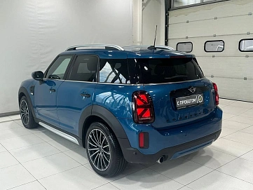 Mini , 2020г., передний привод, робот