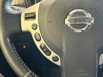 Nissan X-Trail, 2010г, полный привод, вариатор