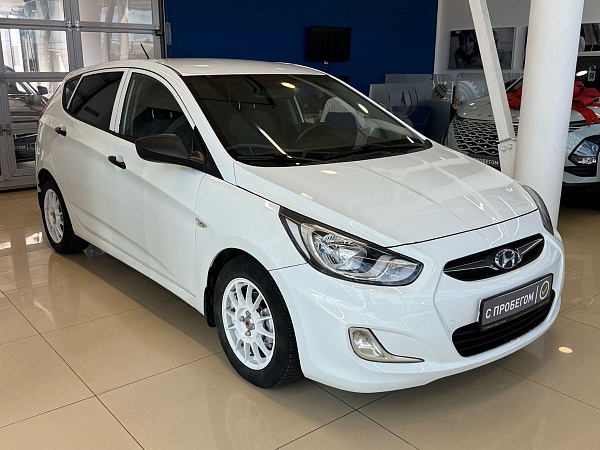 Hyundai Solaris, 2013г., передний привод, механика