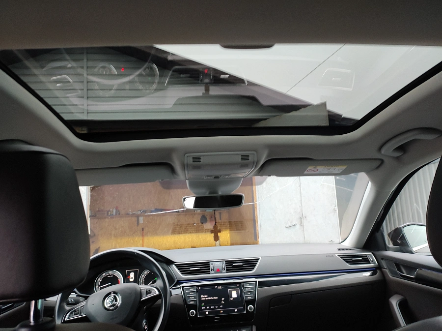 Skoda Superb, 2016г., полный привод, робот