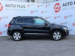 Volkswagen Tiguan, 2015г, полный привод, автомат