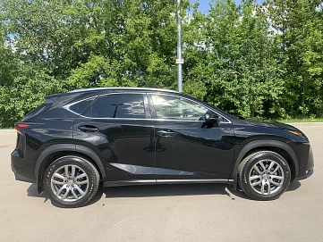 Lexus NX, 2015г, полный привод, вариатор