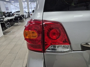 Toyota Land Cruiser, 2012г, полный привод, автомат