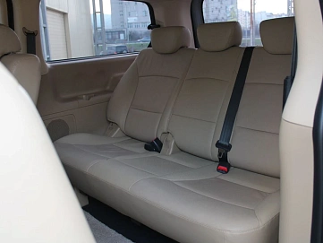 Hyundai , 2018г., задний привод, автомат