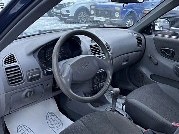Hyundai Accent, 2008г, передний привод, автомат