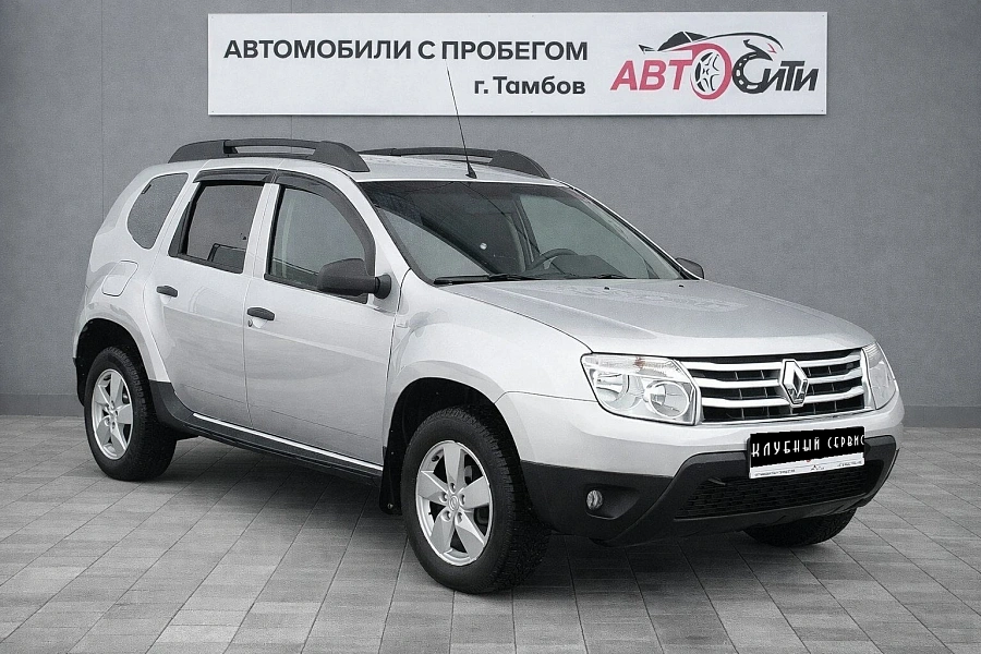 Renault Duster, 2012г., передний привод, механика
