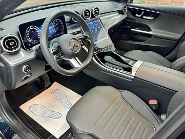 Mercedes-Benz C-Класс, 2023г, задний привод, автомат