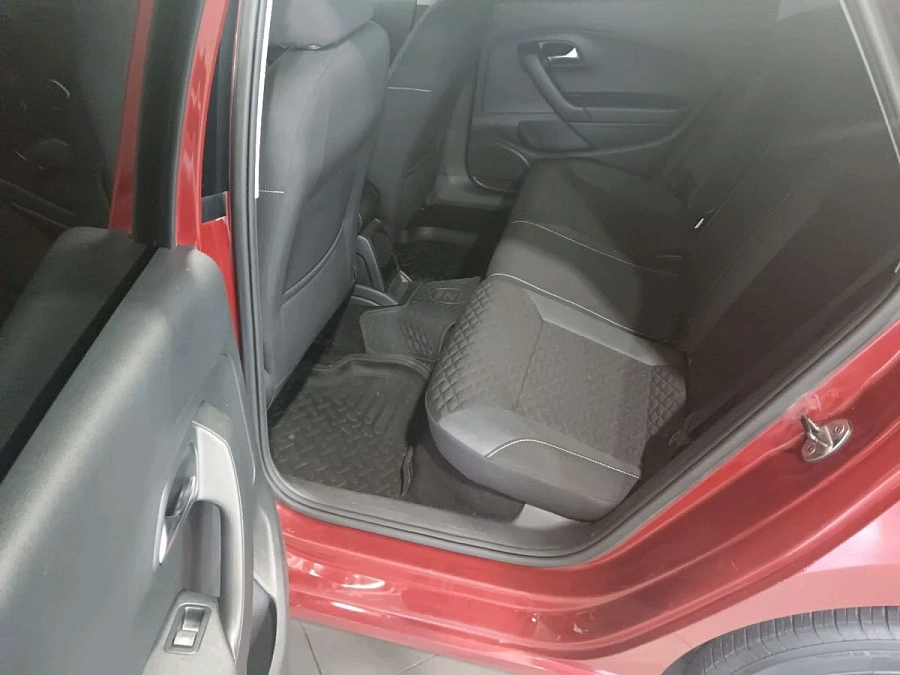 Volkswagen Polo, 2018г., передний привод, механика