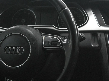 Audi A4, 2012г, передний привод, вариатор