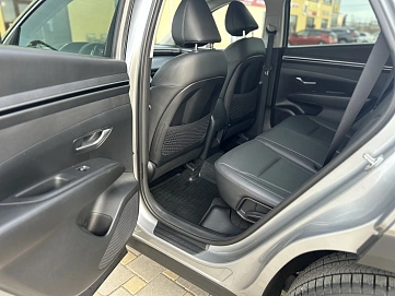 Hyundai Tucson, 2021г, передний привод, автомат