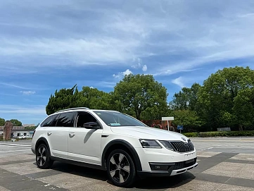 Skoda Octavia, 2019г, передний привод, робот