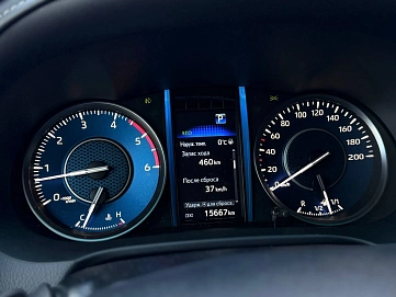 Toyota Fortuner, 2022г, полный привод, автомат