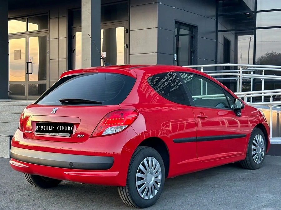 Peugeot 207, 2009г., передний привод, робот