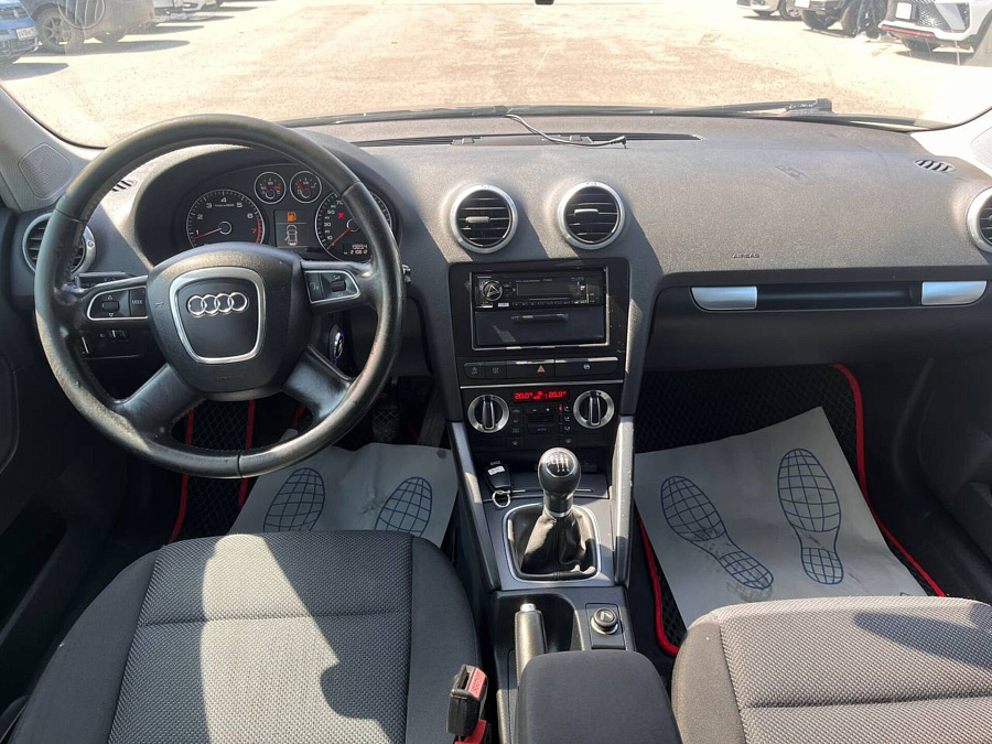 Audi A3, 2009г., передний привод, механика