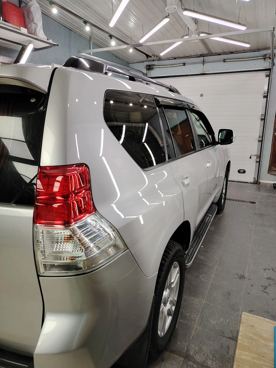 Toyota Land Cruiser Prado, 2012г., полный привод, автомат