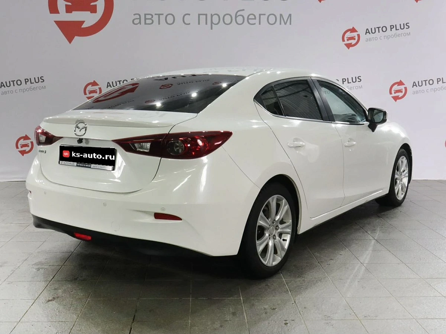 Mazda 3, 2014г., передний привод, механика