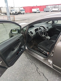 Honda Civic, 2010г, передний привод, автомат