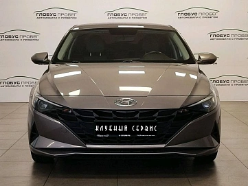 Hyundai Elantra, 2021г, передний привод, автомат