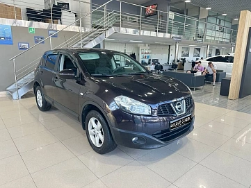 Nissan Qashqai, 2010г, передний привод, механика
