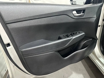 Hyundai Solaris, 2020г, передний привод, автомат