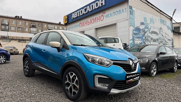 Renault Kaptur, 2016г., полный привод, автомат