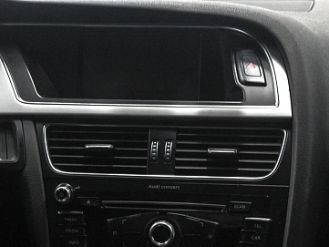 Audi A4, 2012г, передний привод, вариатор