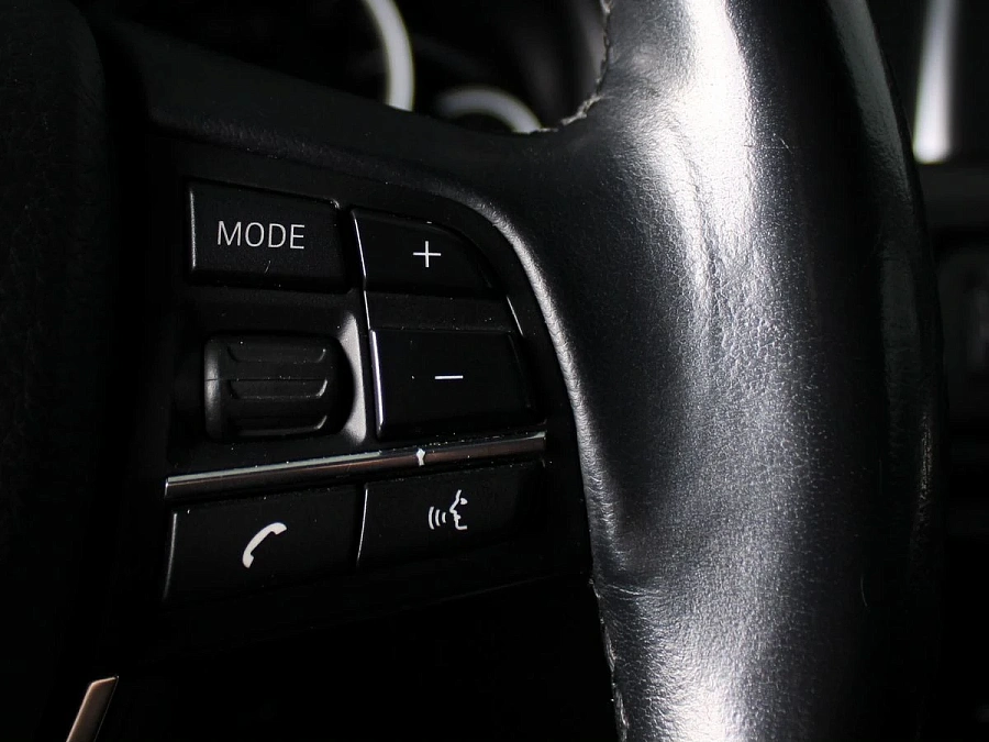 BMW 5 серии, 2015г., задний привод, автомат