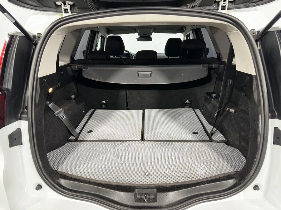 Renault , 2017г., передний привод, робот