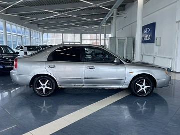 Kia Shuma, 2004г, передний привод, механика