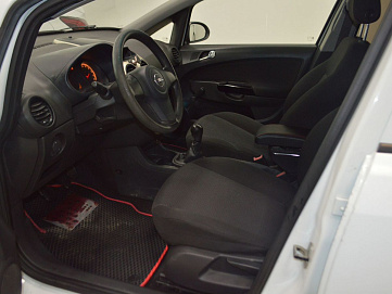 Opel Corsa, 2009г, передний привод, механика