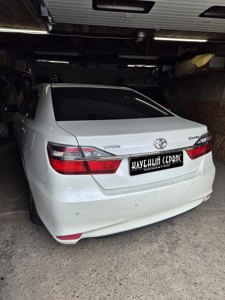 Toyota Camry, 2015г., передний привод, автомат