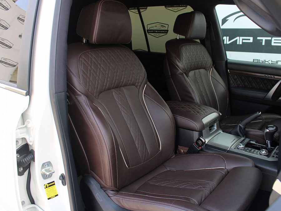 Toyota Land Cruiser, 2017г., полный привод, автомат