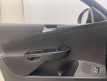 Volkswagen Passat, 2007г, передний привод, механика