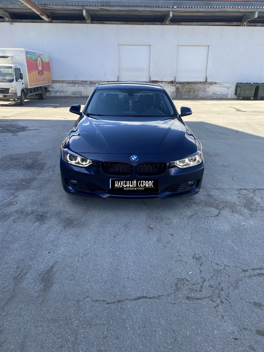BMW 3 серии, 2013г., задний привод, автомат