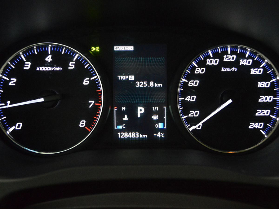 Mitsubishi Outlander, 2015г., полный привод, вариатор