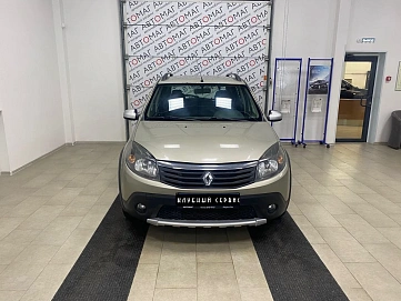 Renault , 2013г., передний привод, автомат