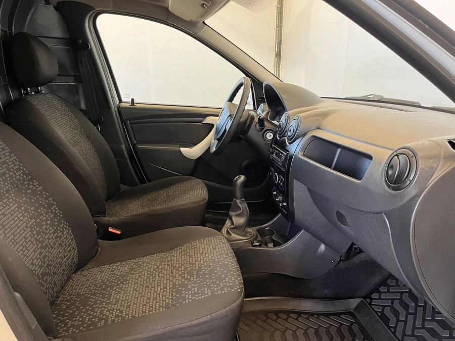 Lada (ВАЗ) Largus, 2020г., передний привод, механика