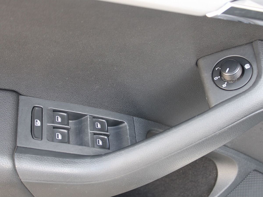 Skoda Octavia, 2014г., передний привод, робот