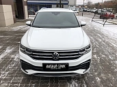 Volkswagen Tiguan, 2021г., полный привод, робот