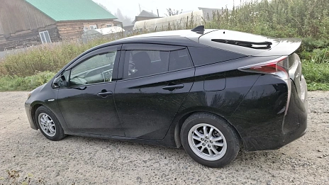 Toyota Prius, 2018г, передний привод, автомат