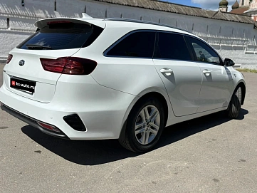 Kia Ceed, 2021г., передний привод, автомат