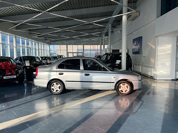 Hyundai Accent, 2008г, передний привод, механика